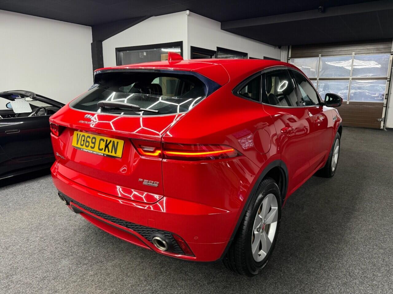 Jaguar E-Pace view 14