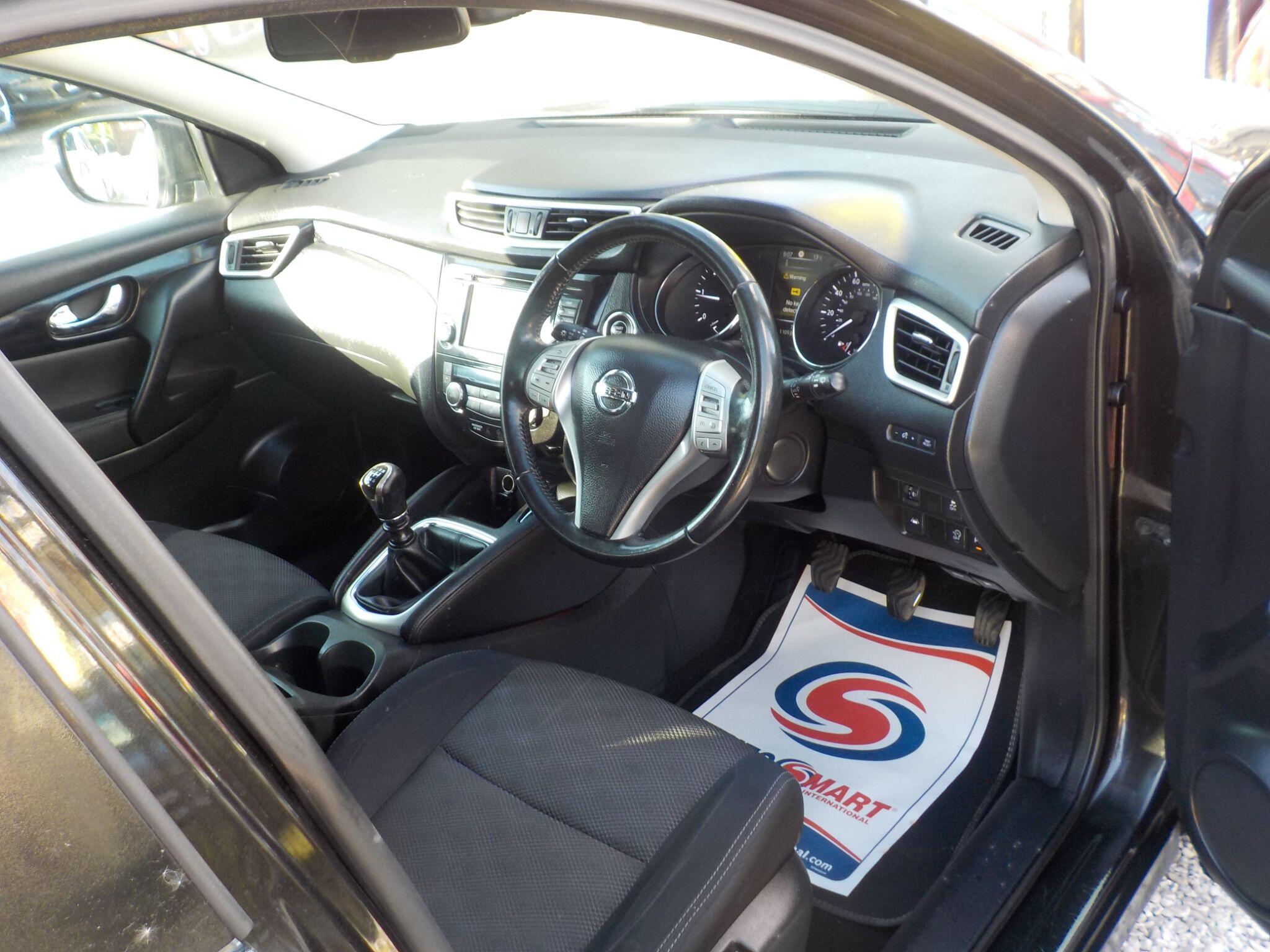 Nissan Qashqai 1.5 dCi Acenta Premium 2WD Euro 5 (s/s) 5dr