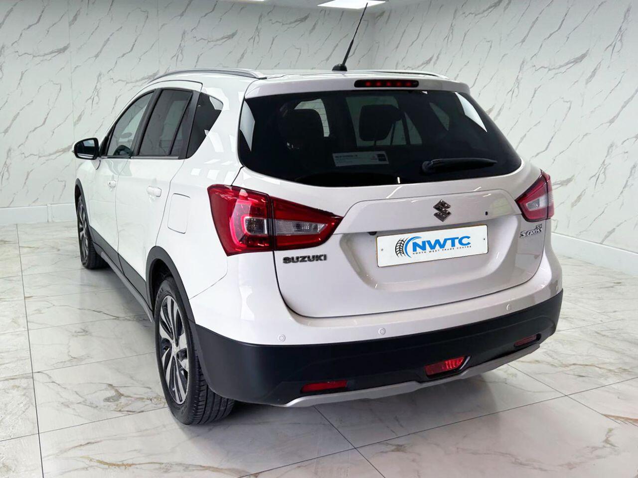 Suzuki SX4 S-Cross view 9