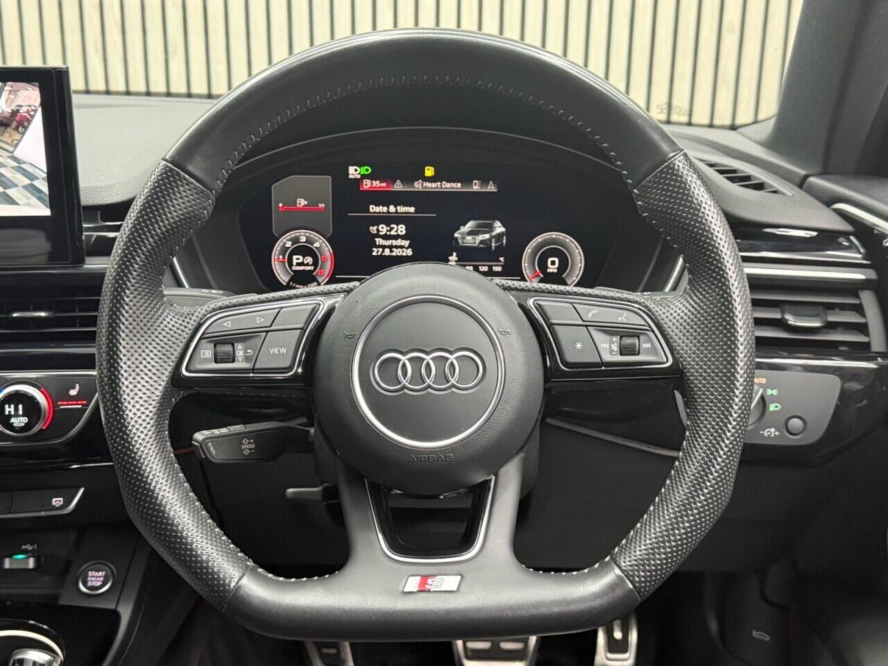 Audi A4 view 9