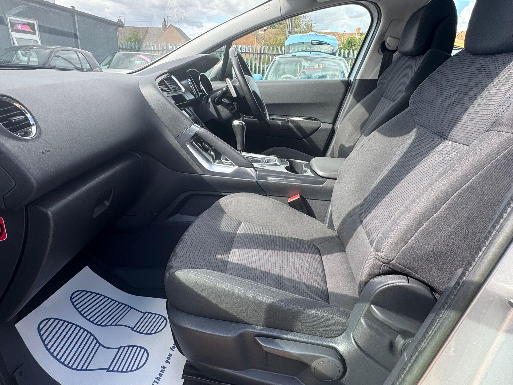 Peugeot 3008 view 26