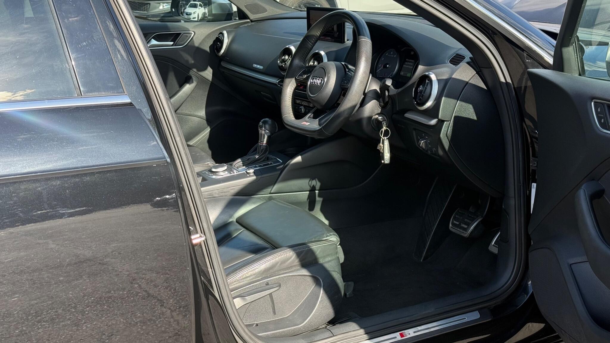 Audi S3 view 20