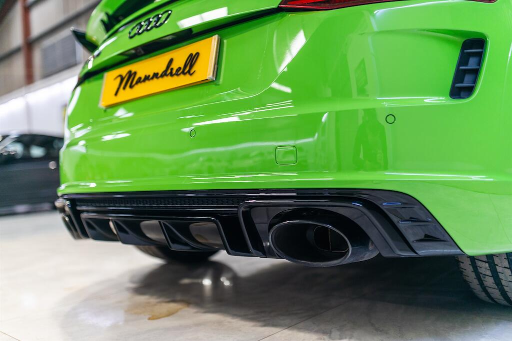 Audi TT RS view 20