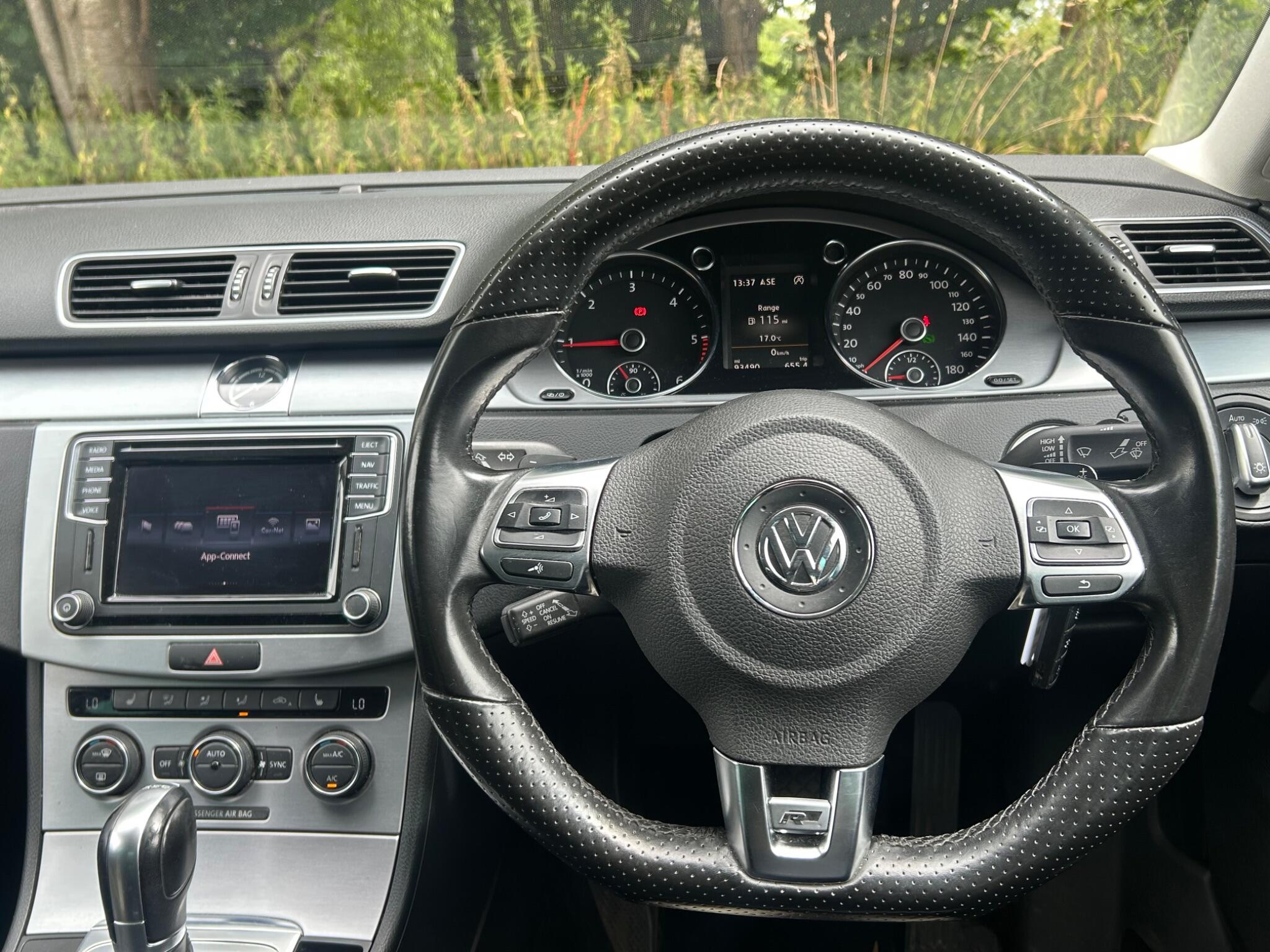 Volkswagen CC view 52
