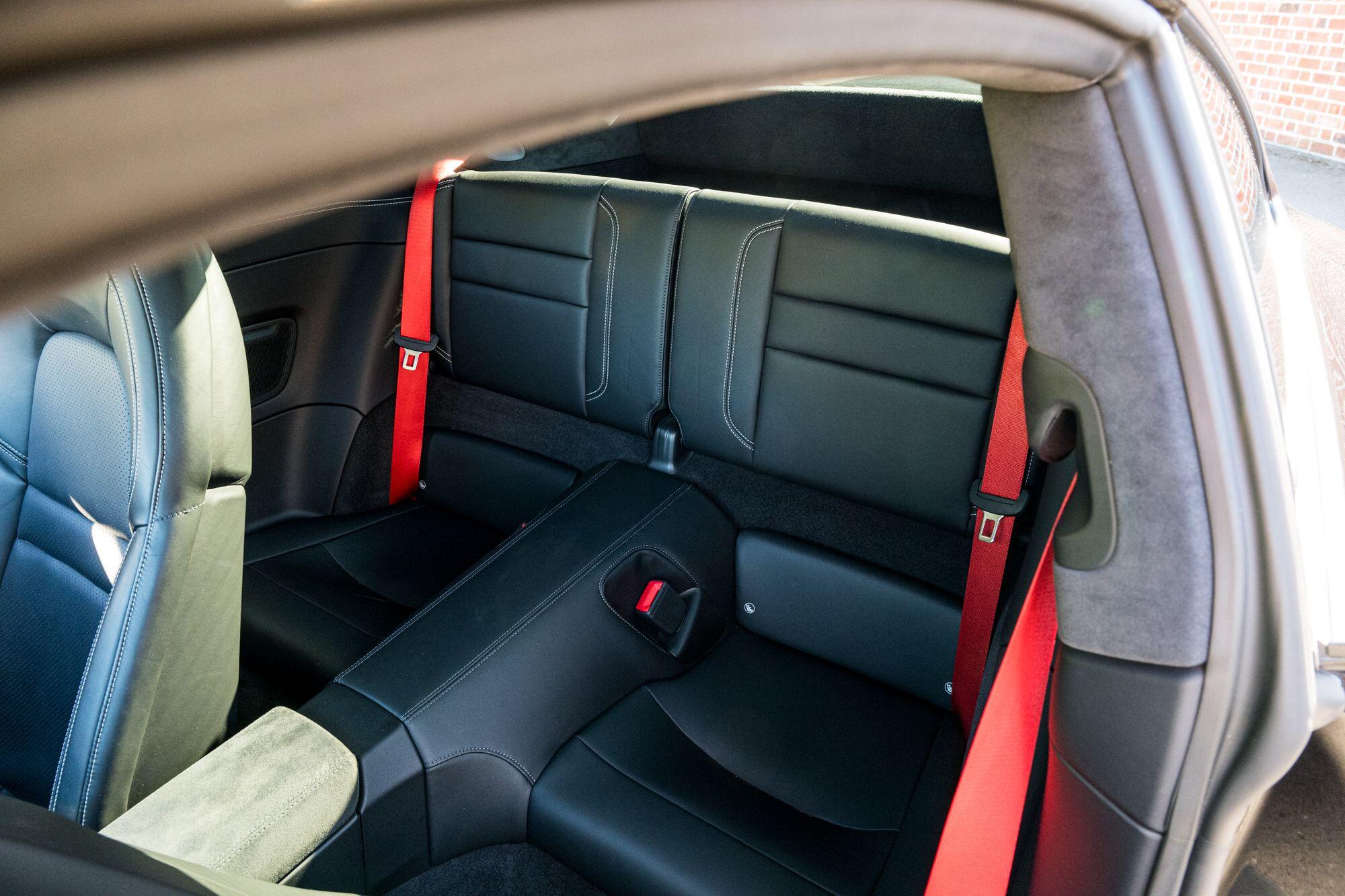Porsche 911 view 48