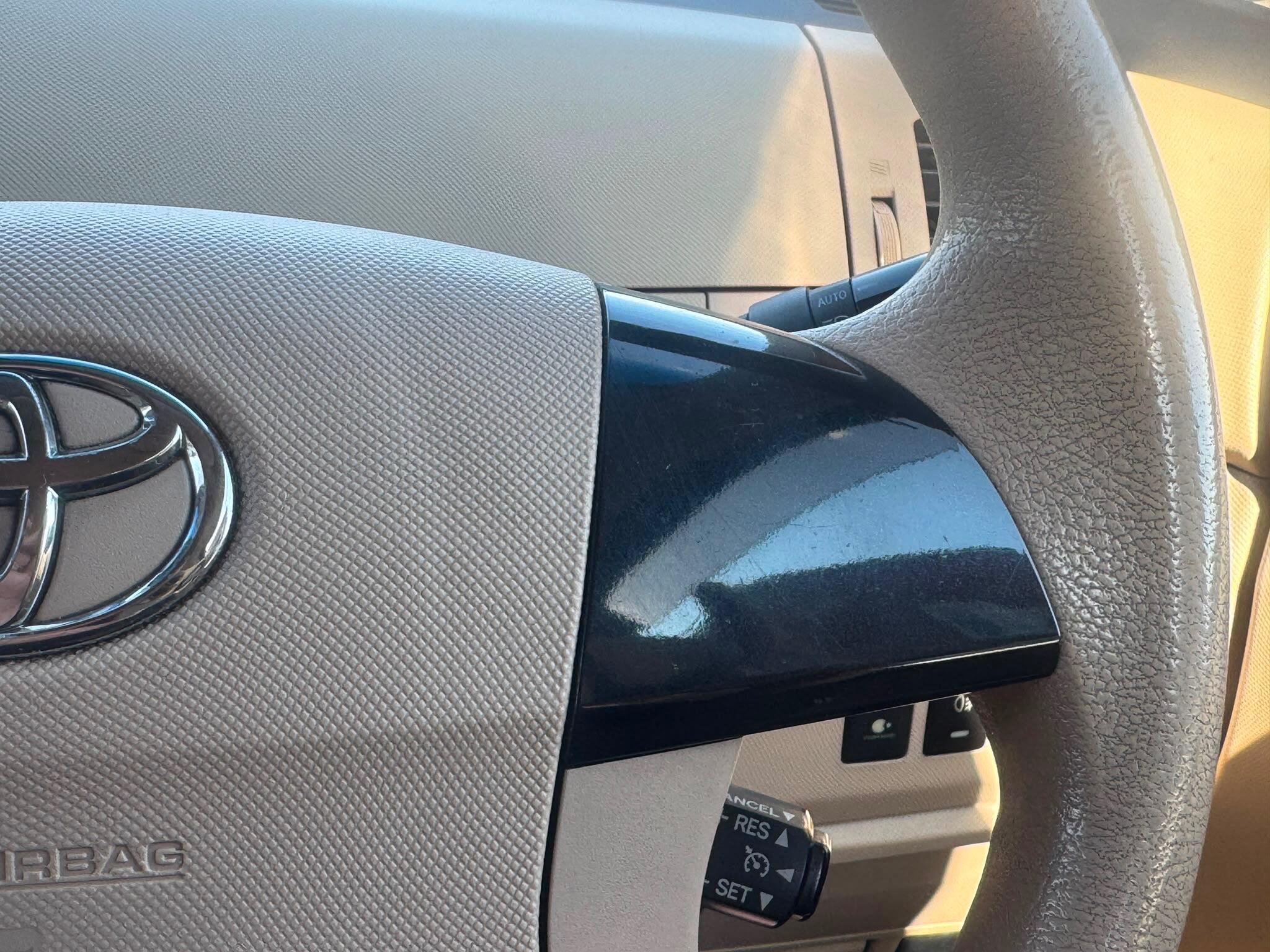 Toyota Estima view 25