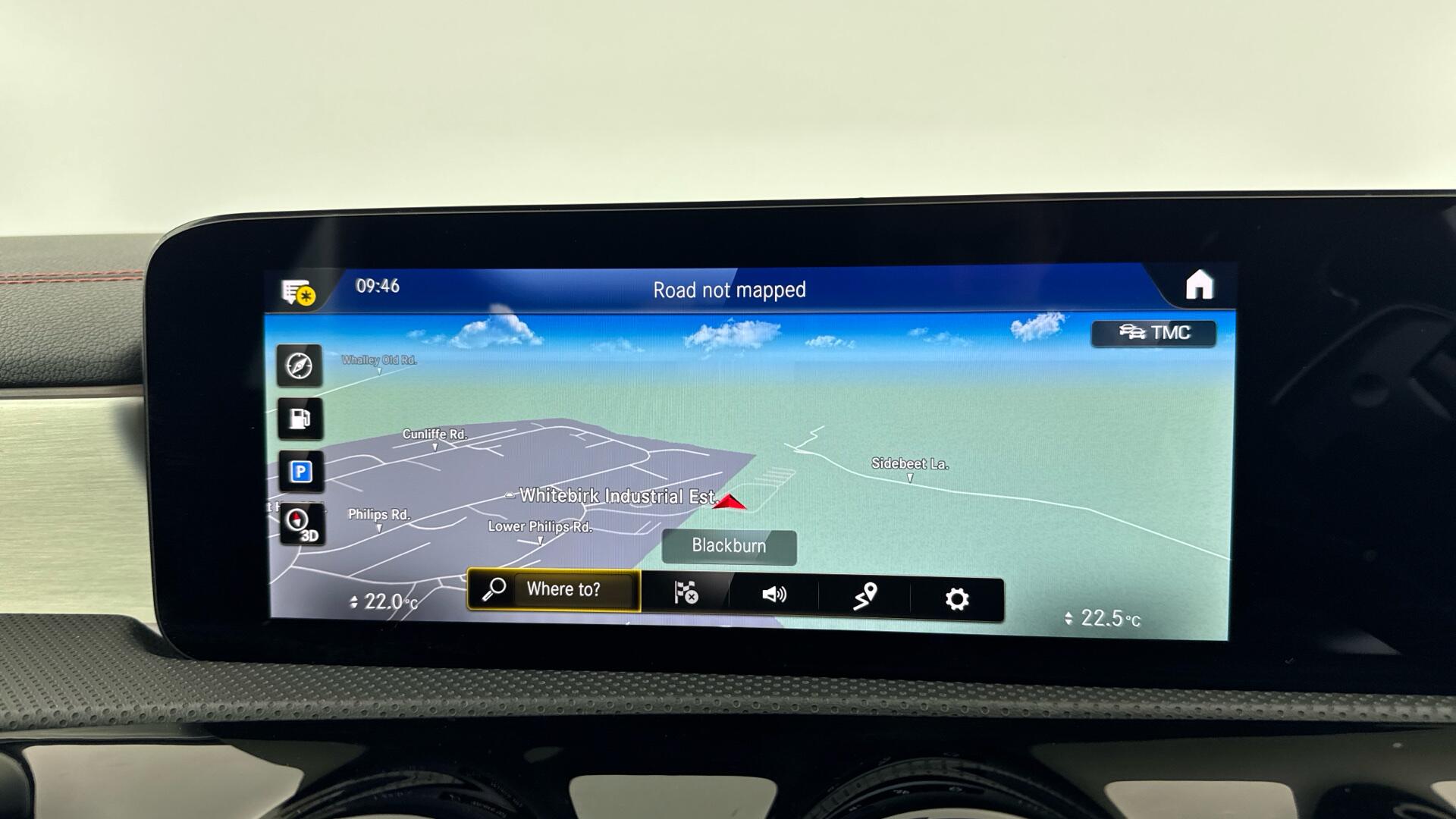 Mercedes-Benz Cla view 32