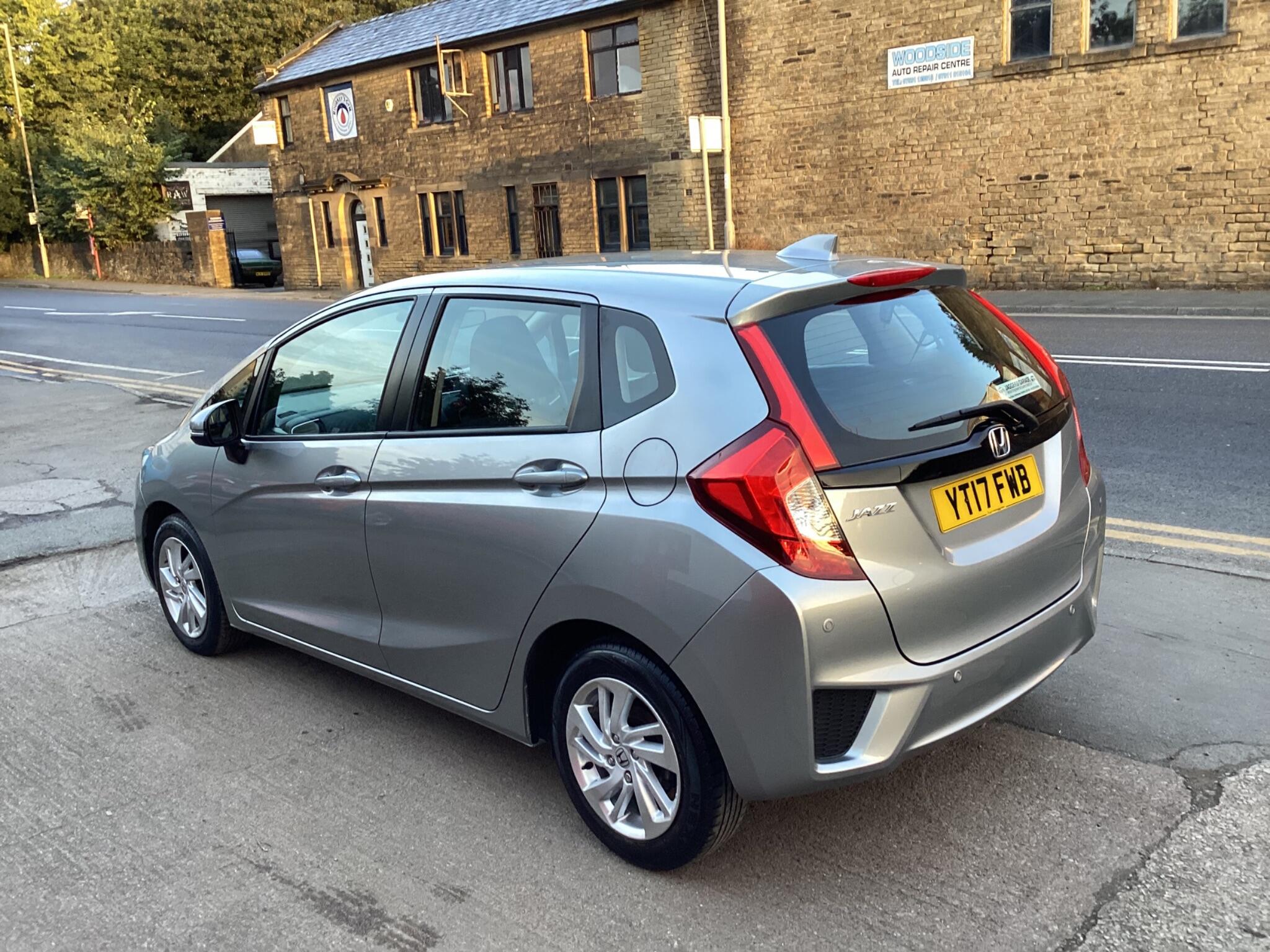 Honda Jazz view 4