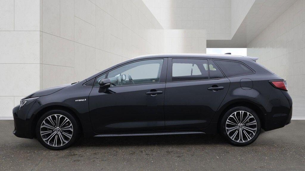 Toyota Corolla view 5