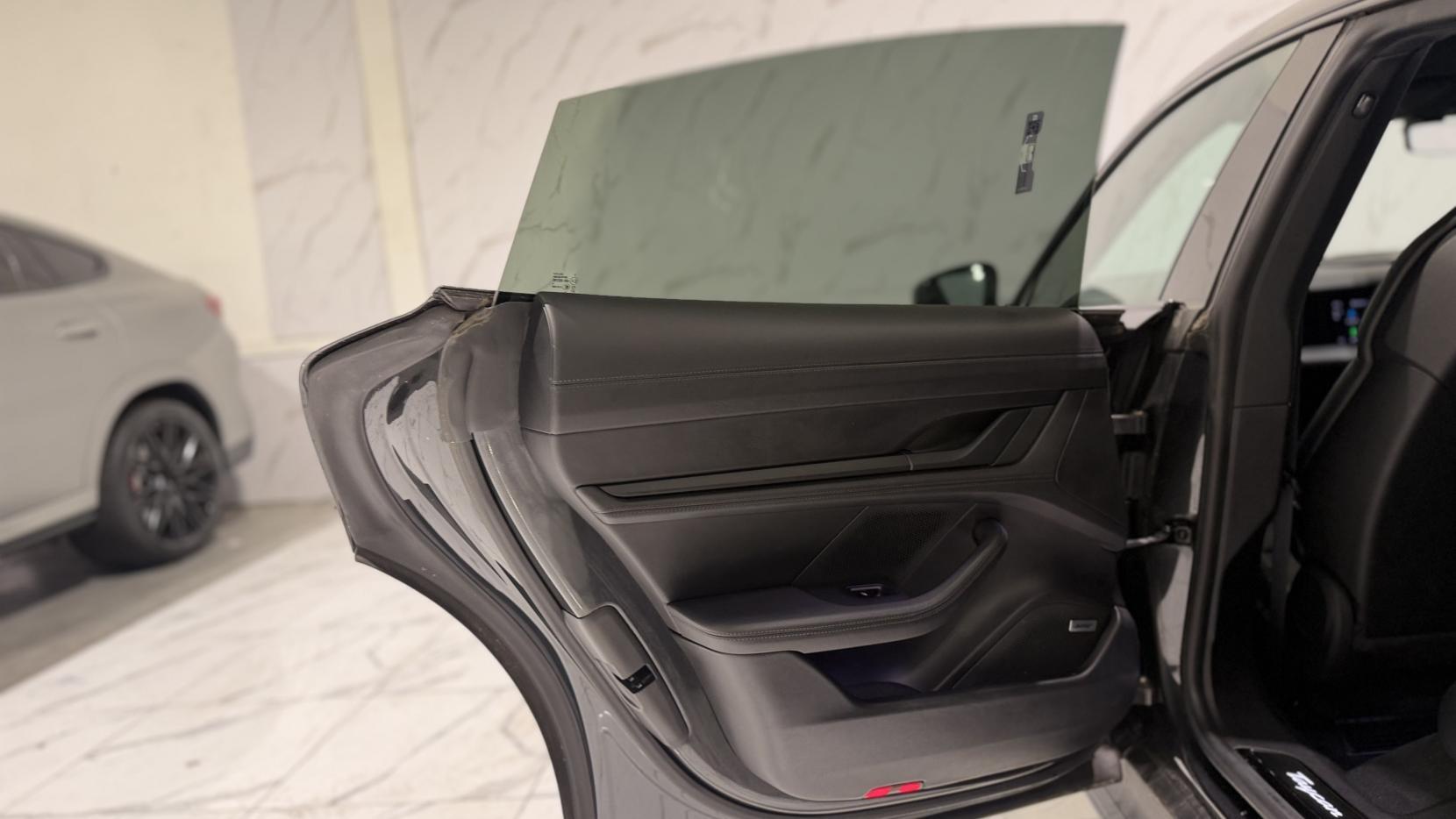 Porsche Taycan view 38