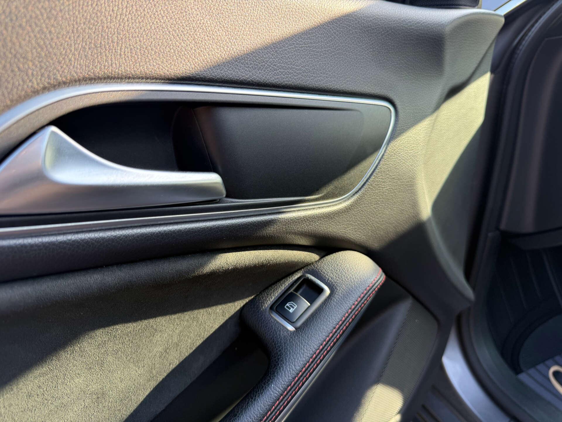 Mercedes-Benz CLA view 71