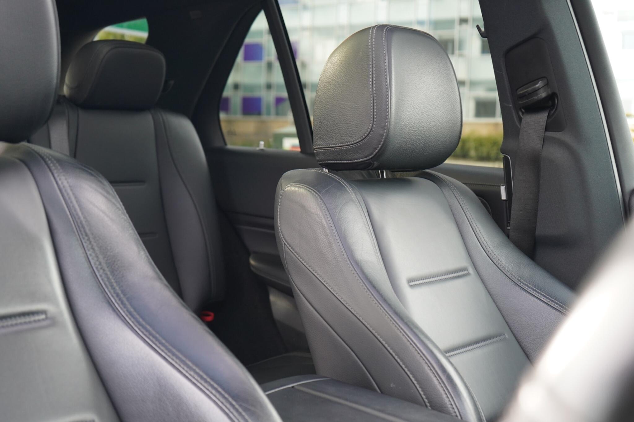Mercedes-Benz Gle view 23