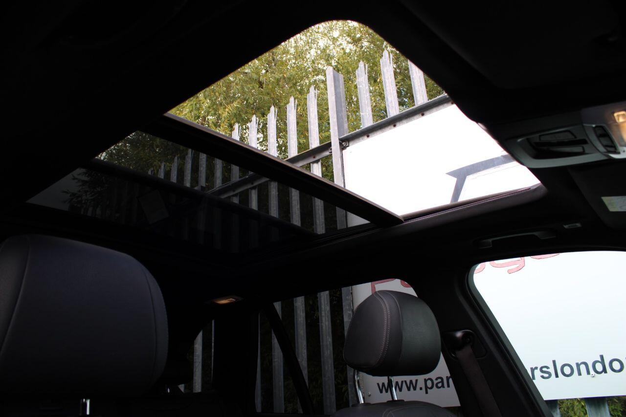 BMW X5 view 30