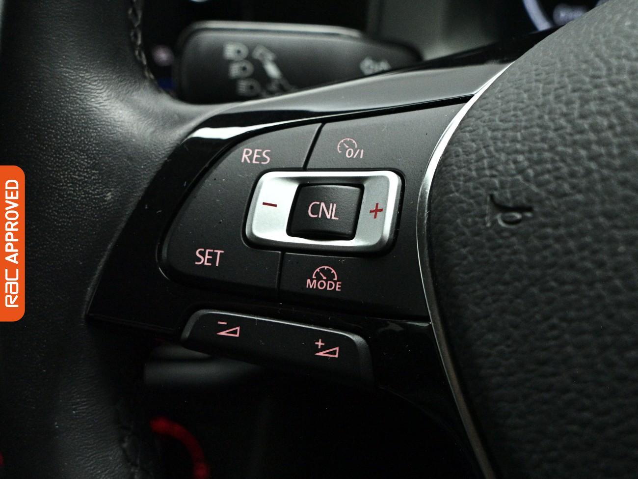 Volkswagen Polo view 22