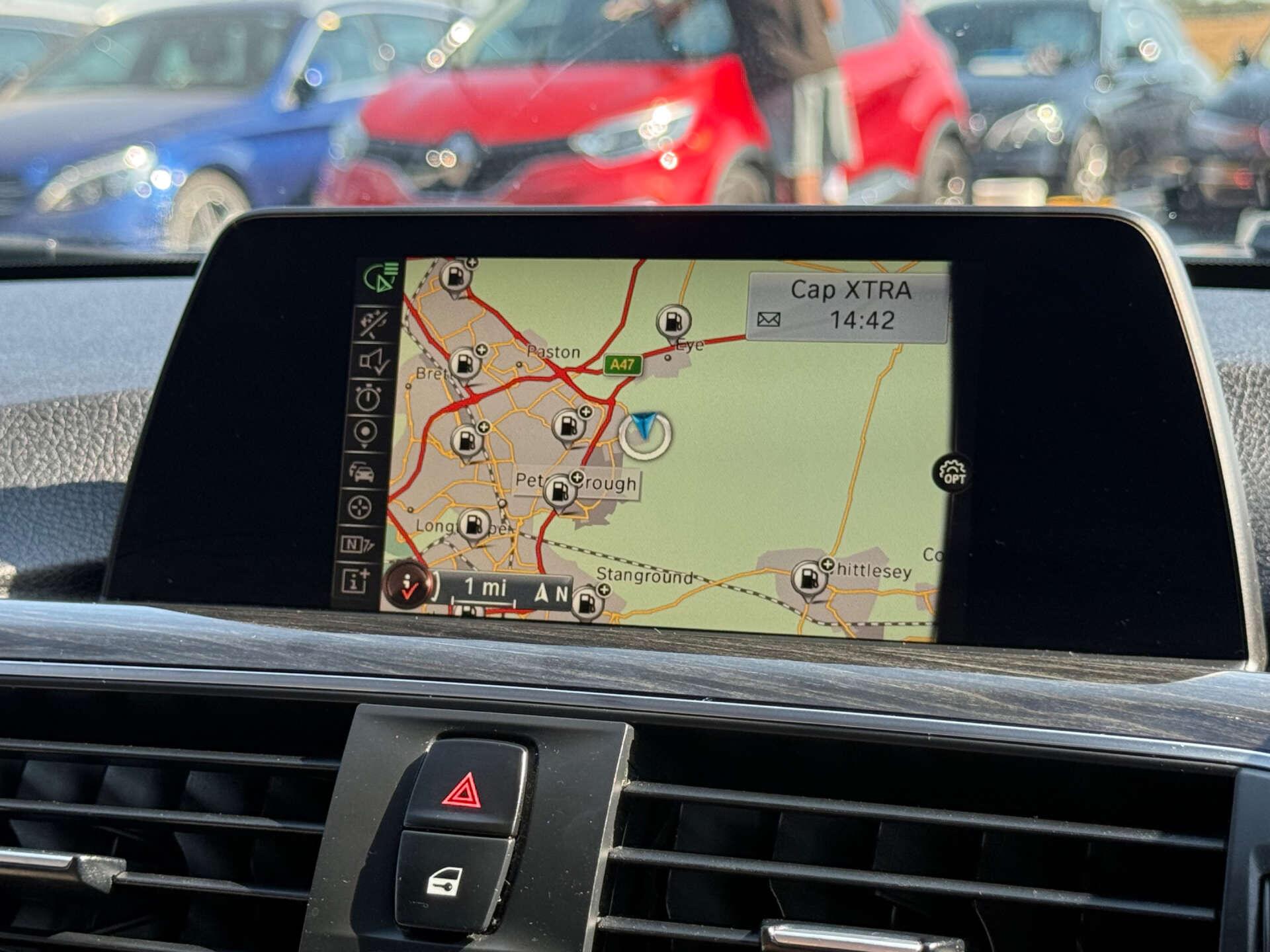 BMW 3 Series view 53