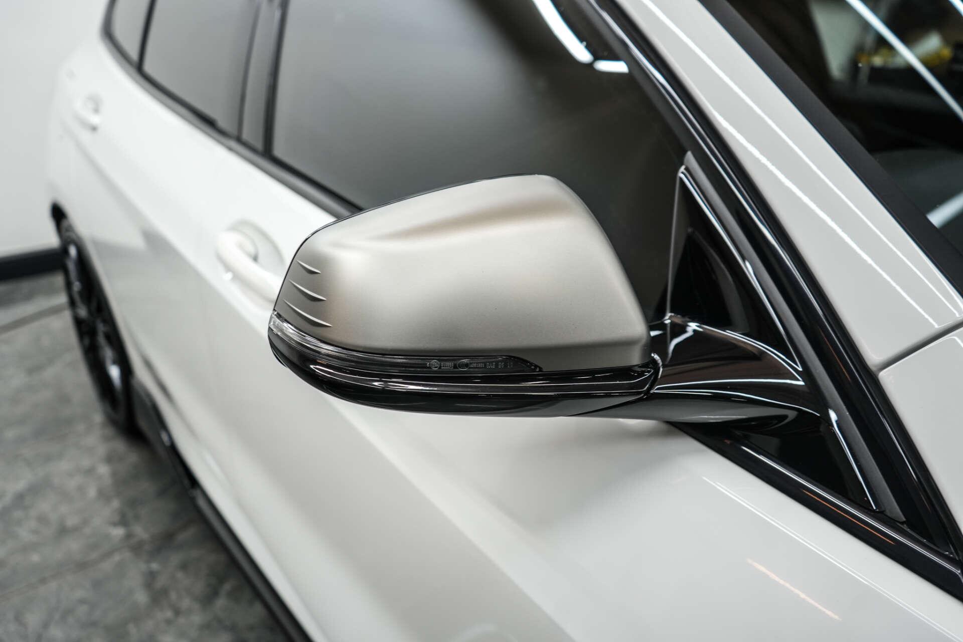 BMW 1 Series view 9