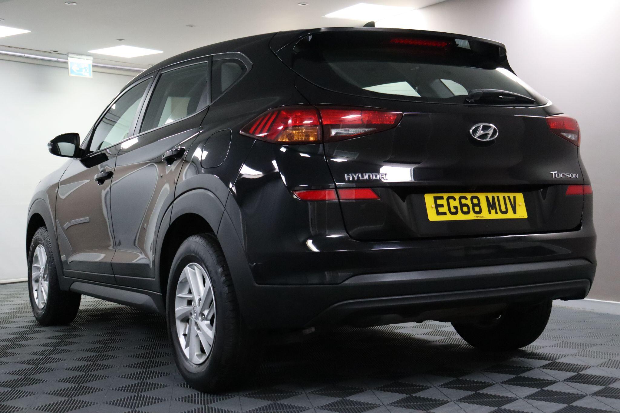 Hyundai Tucson view 22
