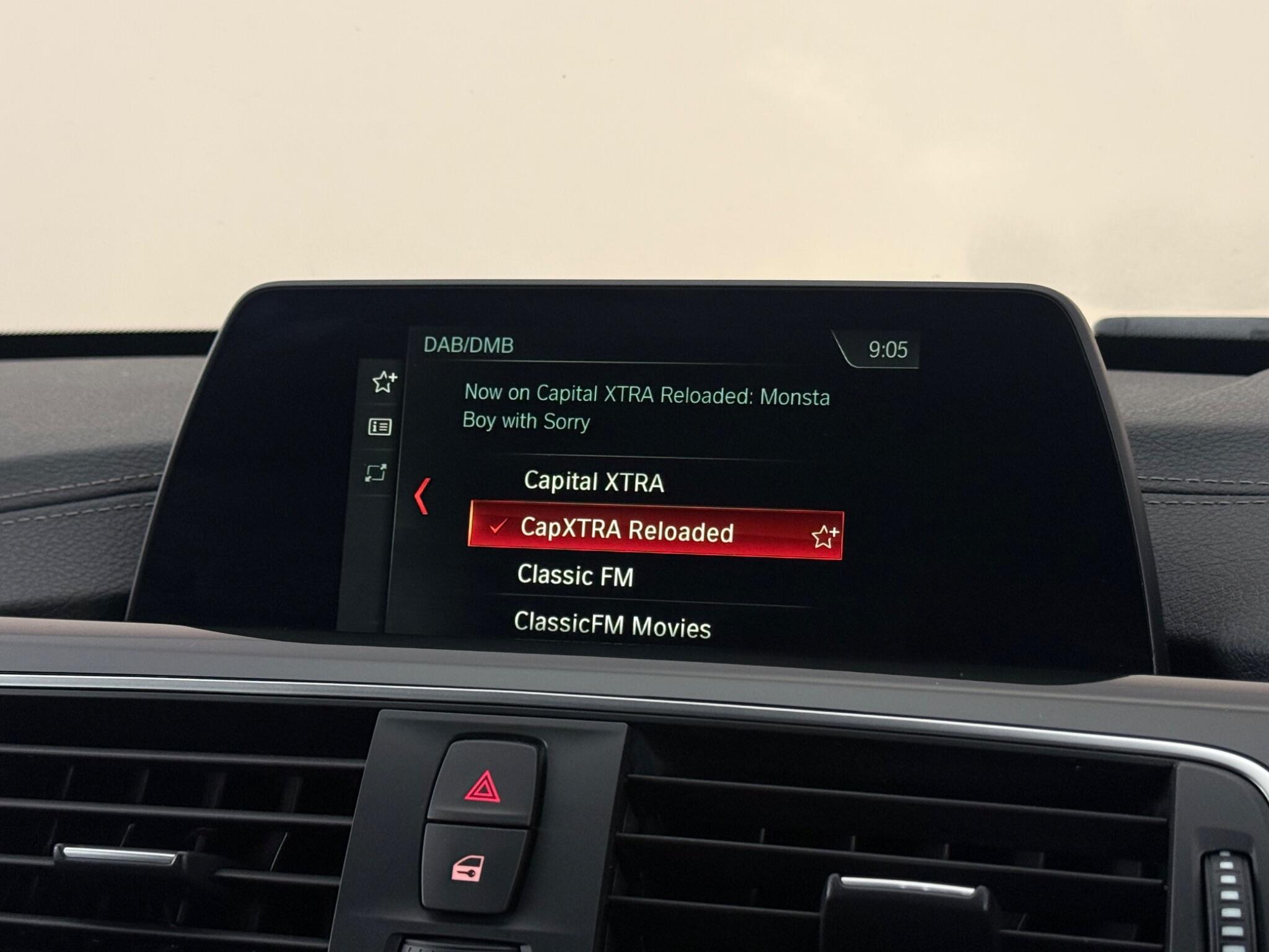 BMW 3 Series view 29