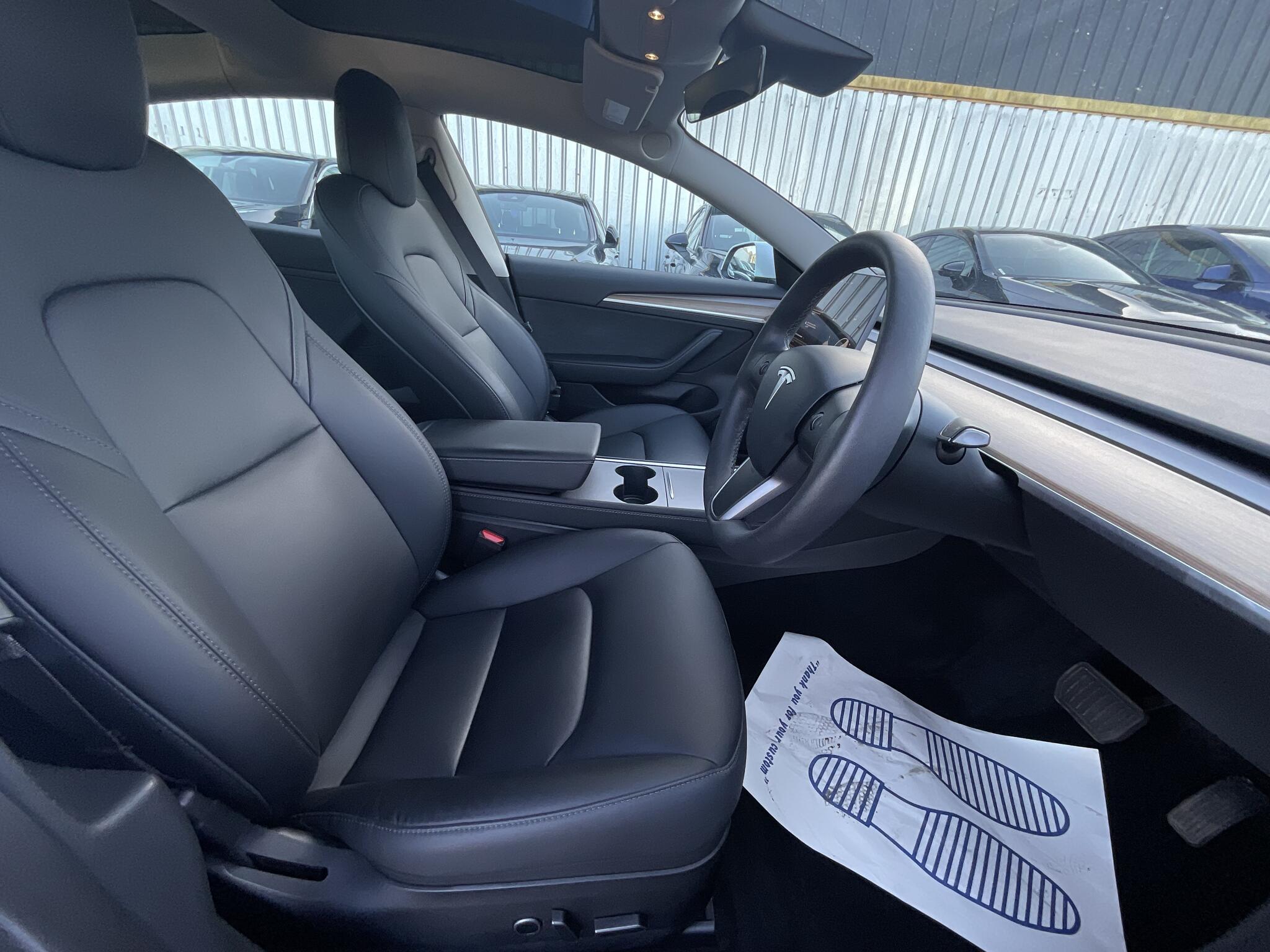 Tesla Model 3 view 9