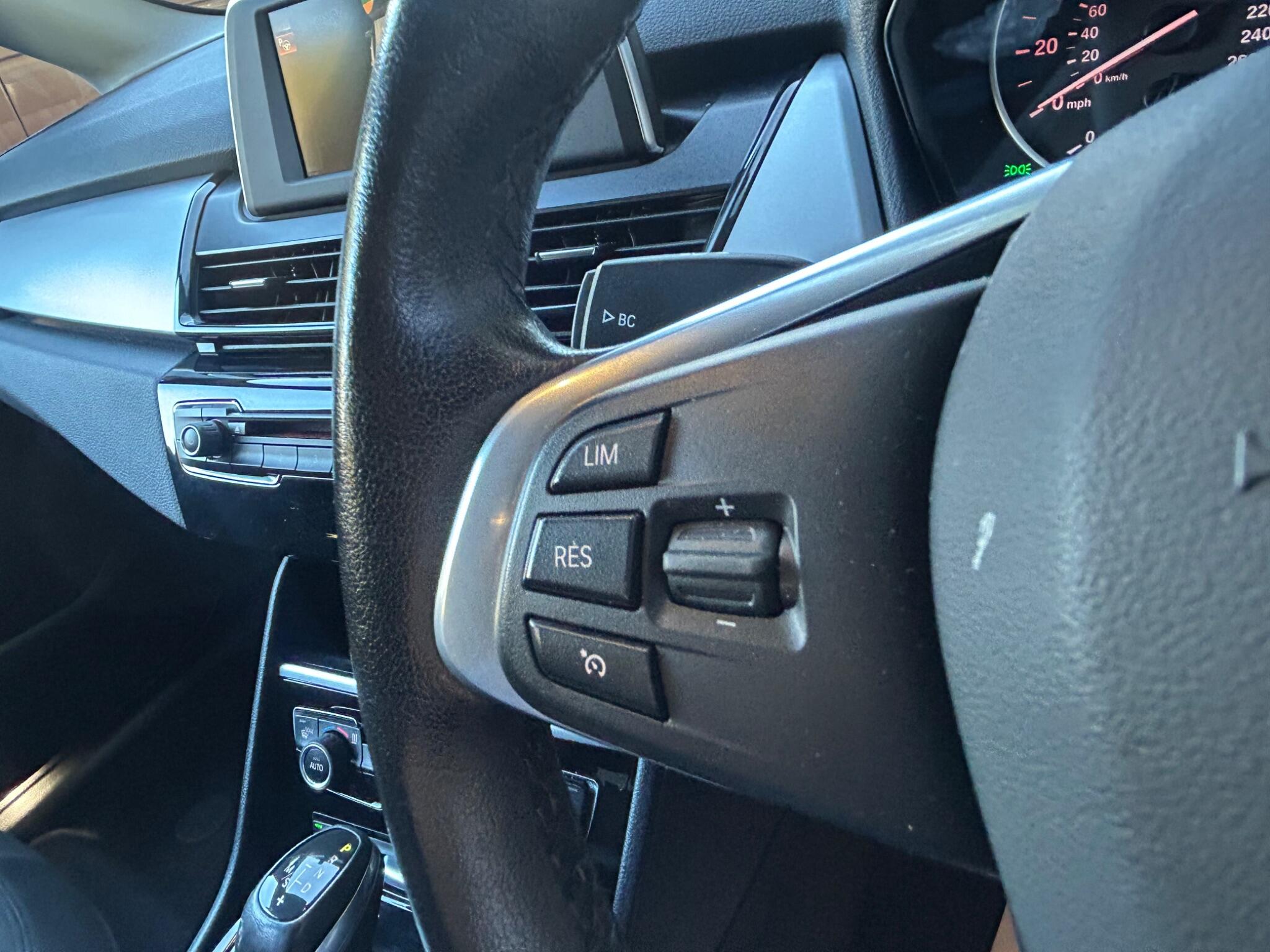 BMW 2 Series view 22