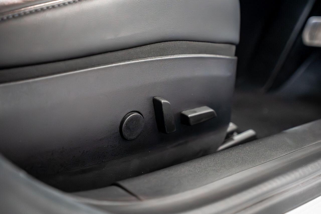 Tesla Model 3 view 8