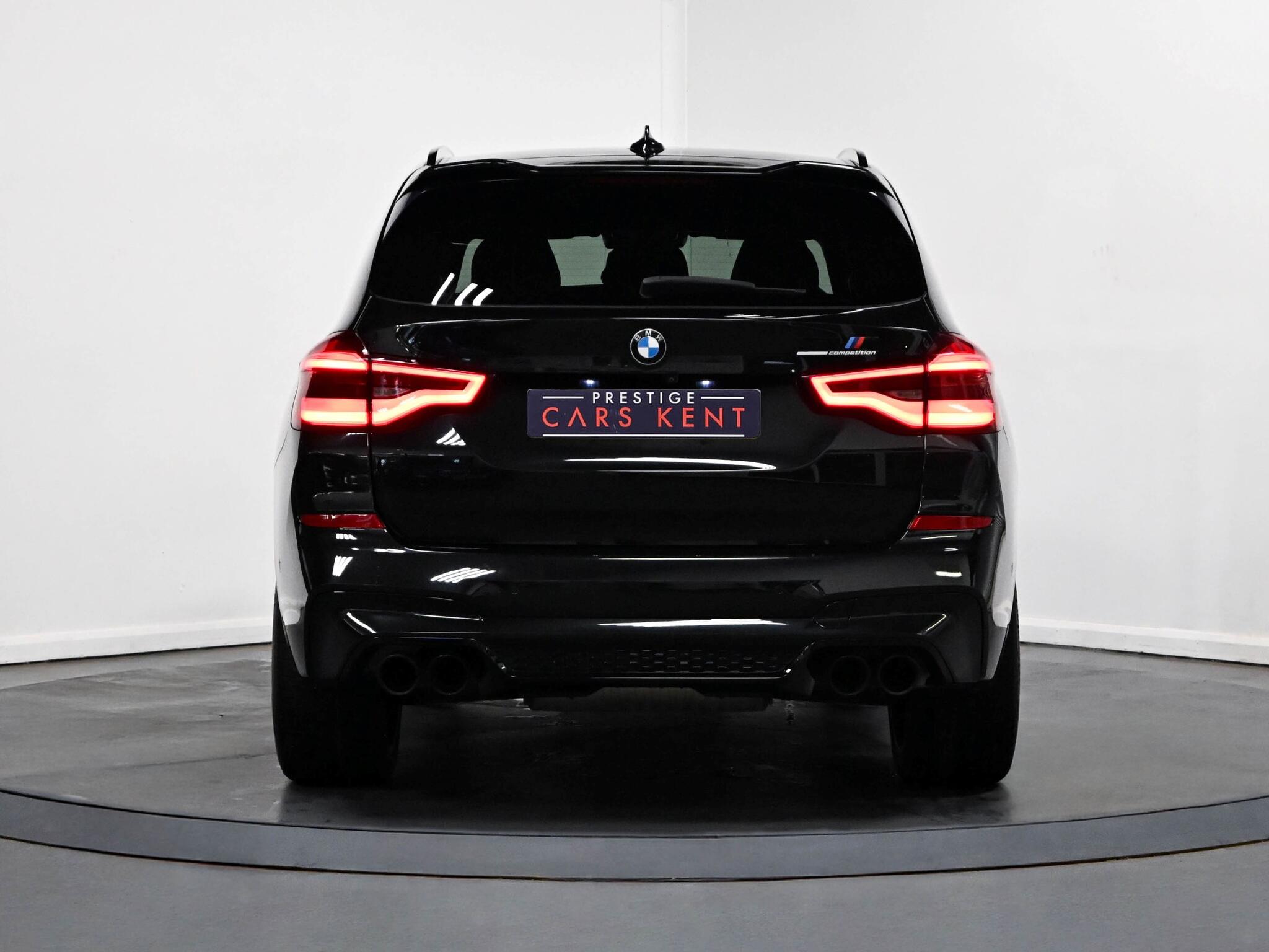 BMW X3 M view 18