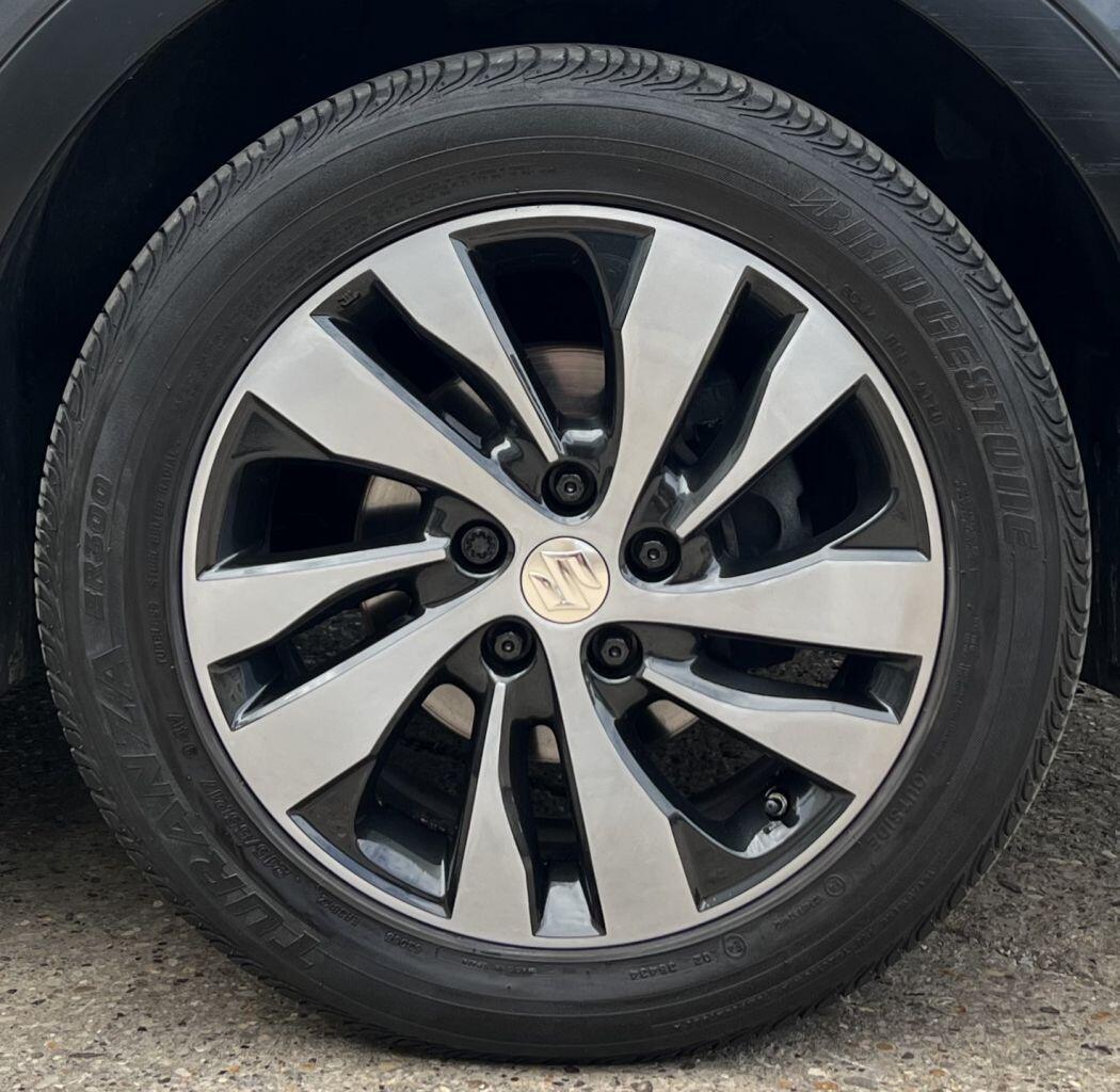 Suzuki SX4 S-Cross view 12