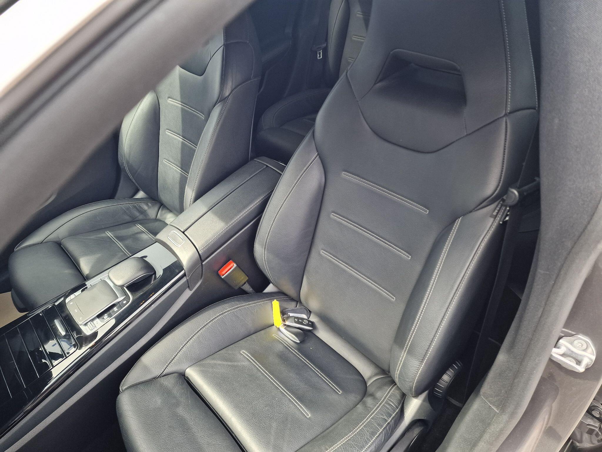 Mercedes-Benz CLA view 40