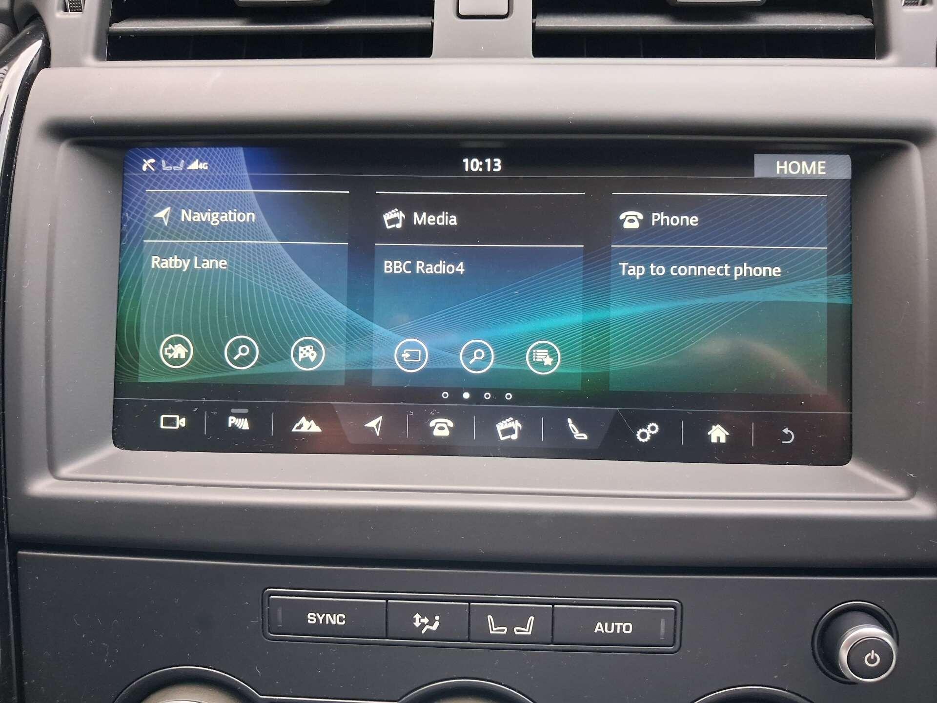 Land Rover Discovery view 43