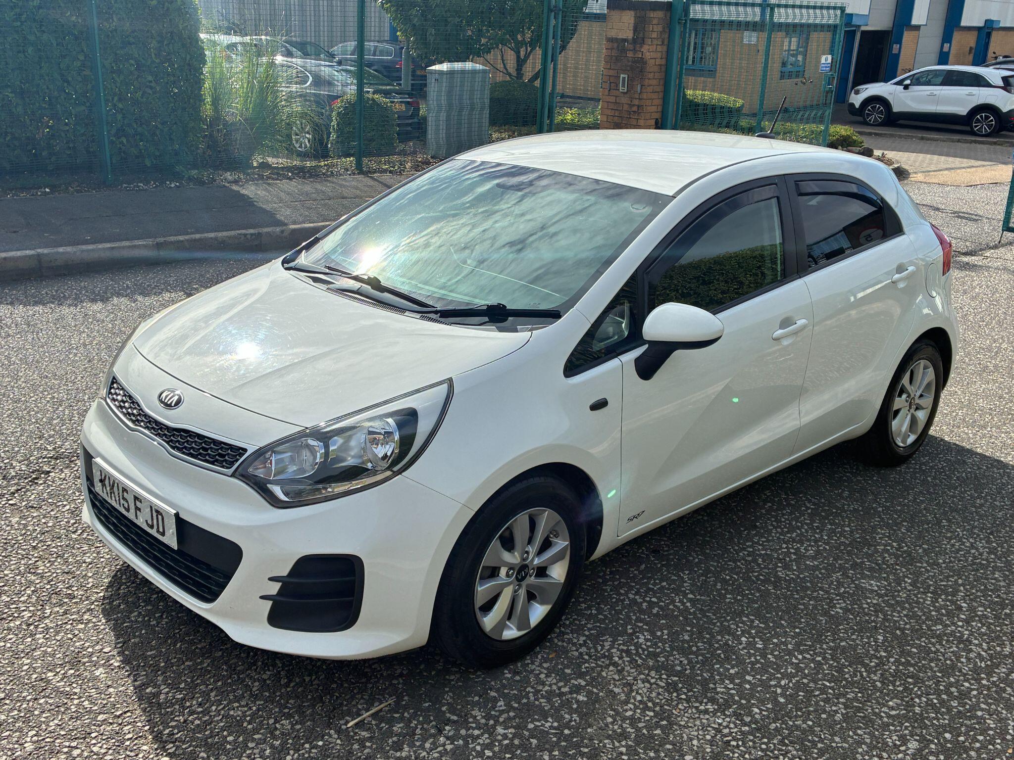 Kia Rio view 4