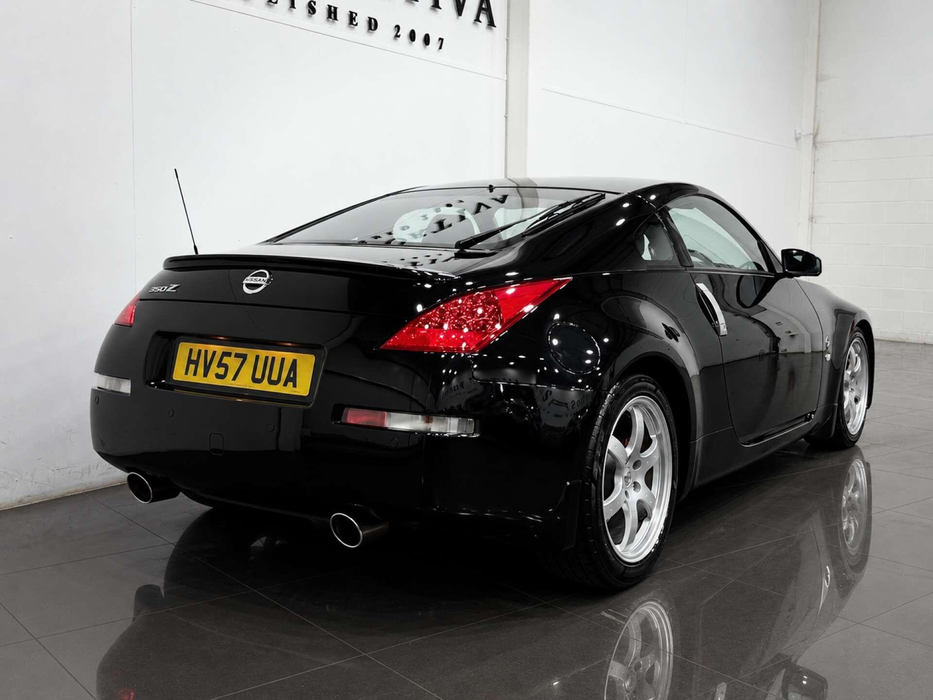 Nissan 350Z view 4