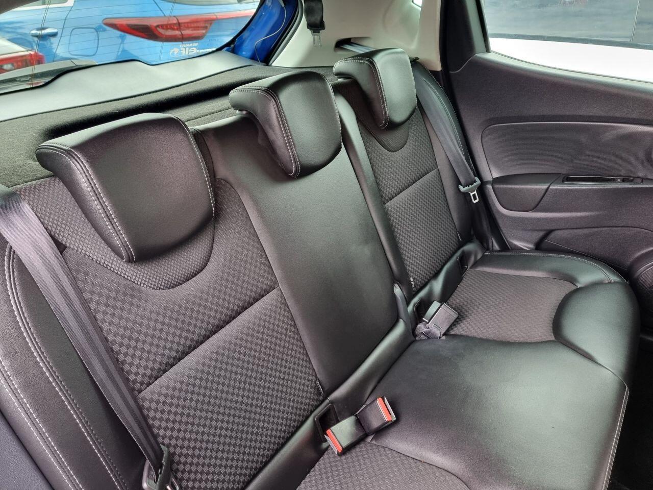 Renault Clio view 10