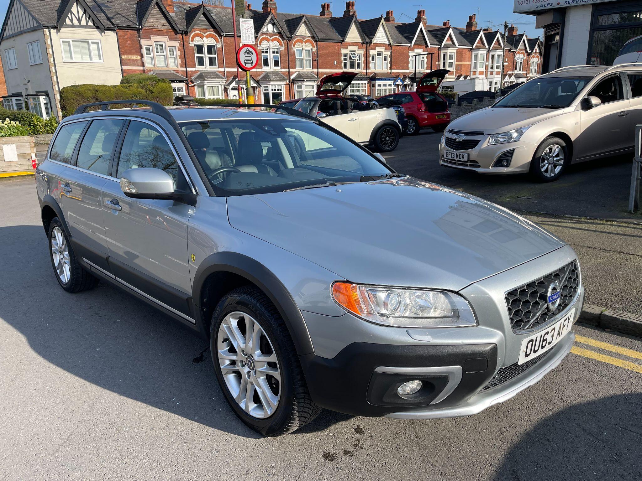 Volvo XC70 view 9