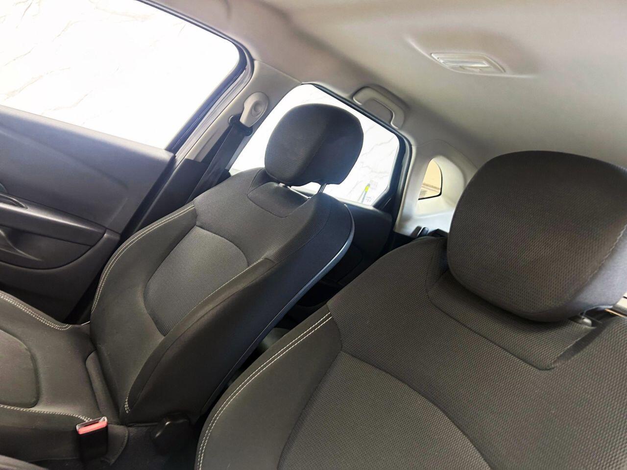 Renault Captur view 14