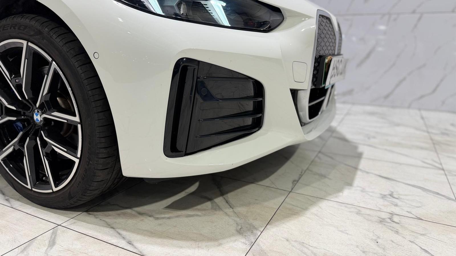 BMW I4 view 35