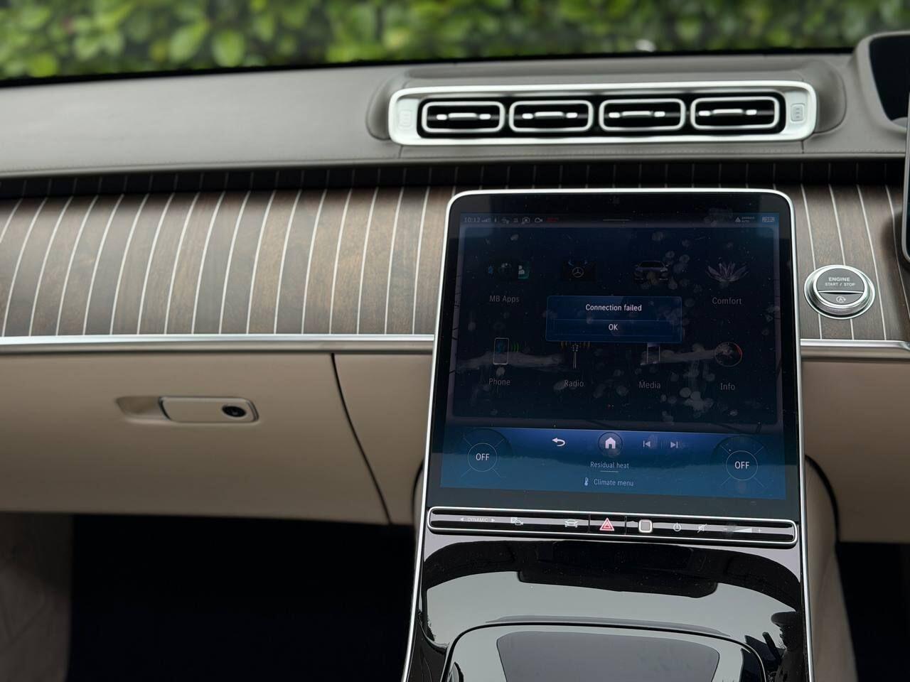 Mercedes-Benz S-Class view 14
