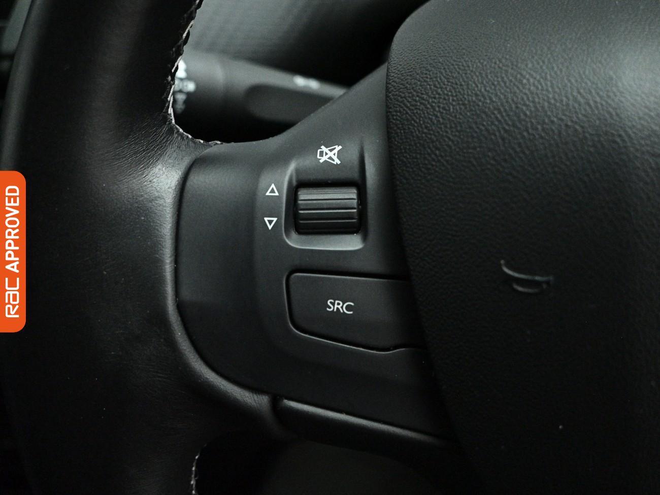 Peugeot 2008 view 22