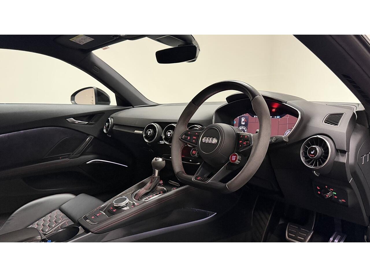 Audi TT RS view 14