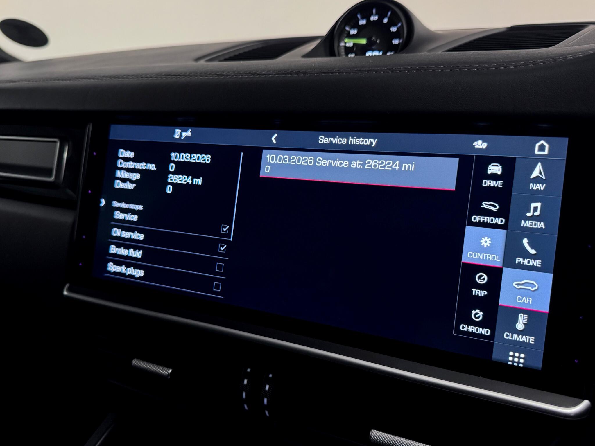 Porsche Cayenne view 58