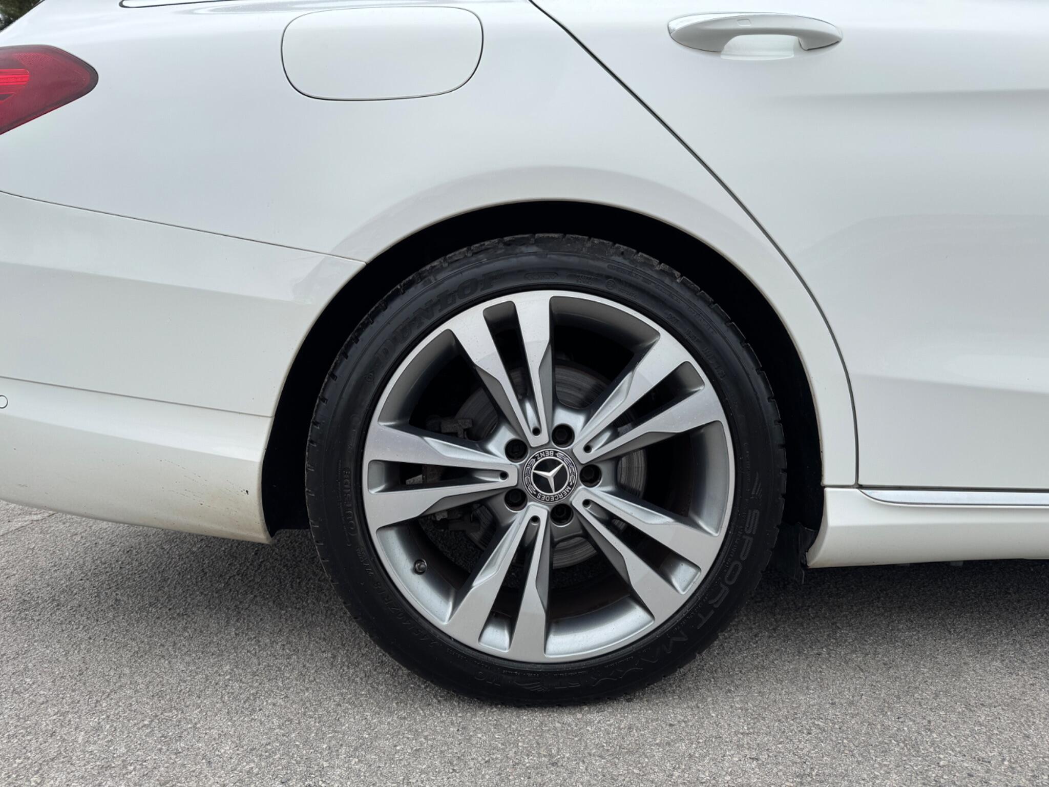 Mercedes-Benz C-Class view 5