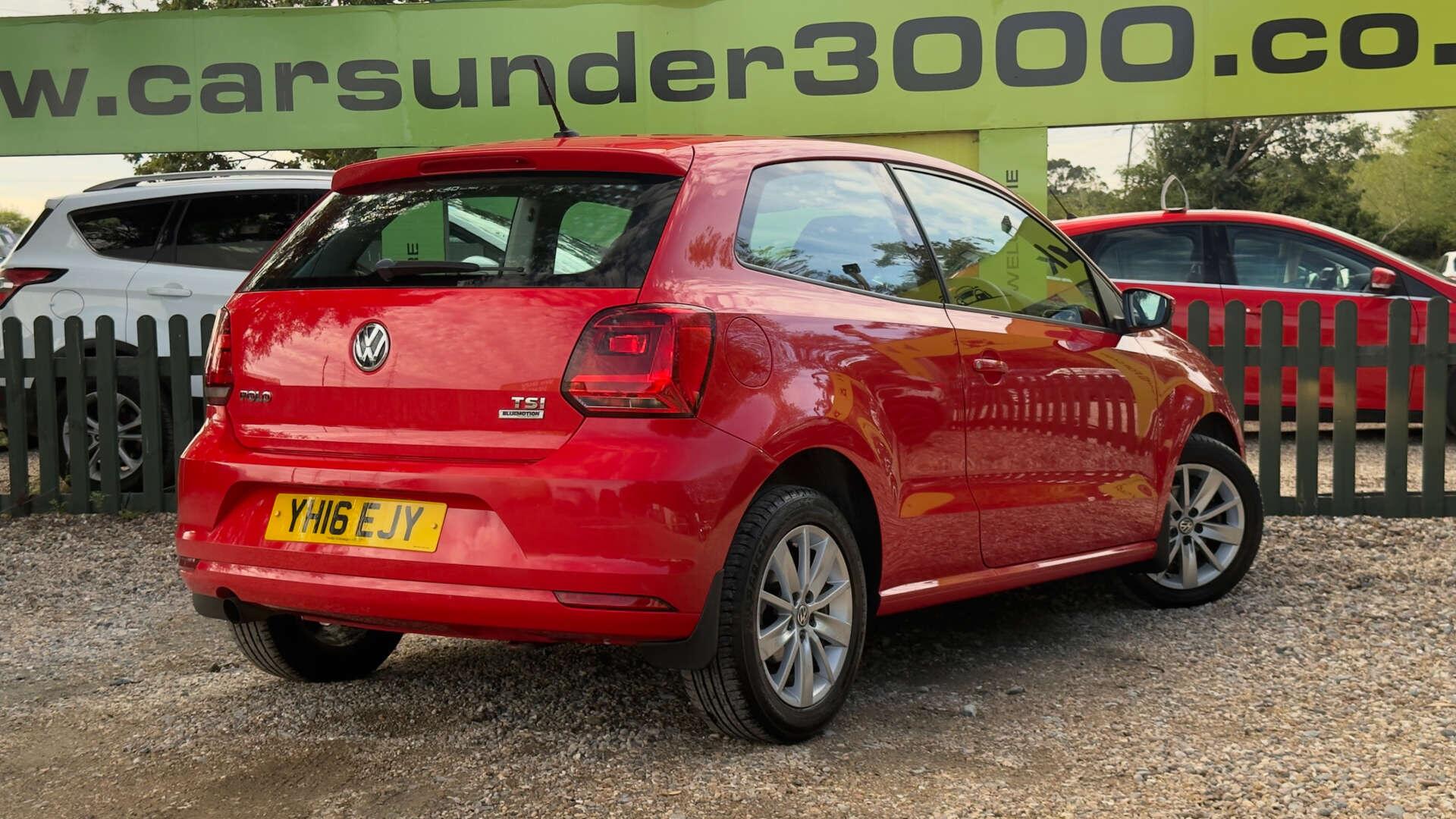 Volkswagen Polo view 6