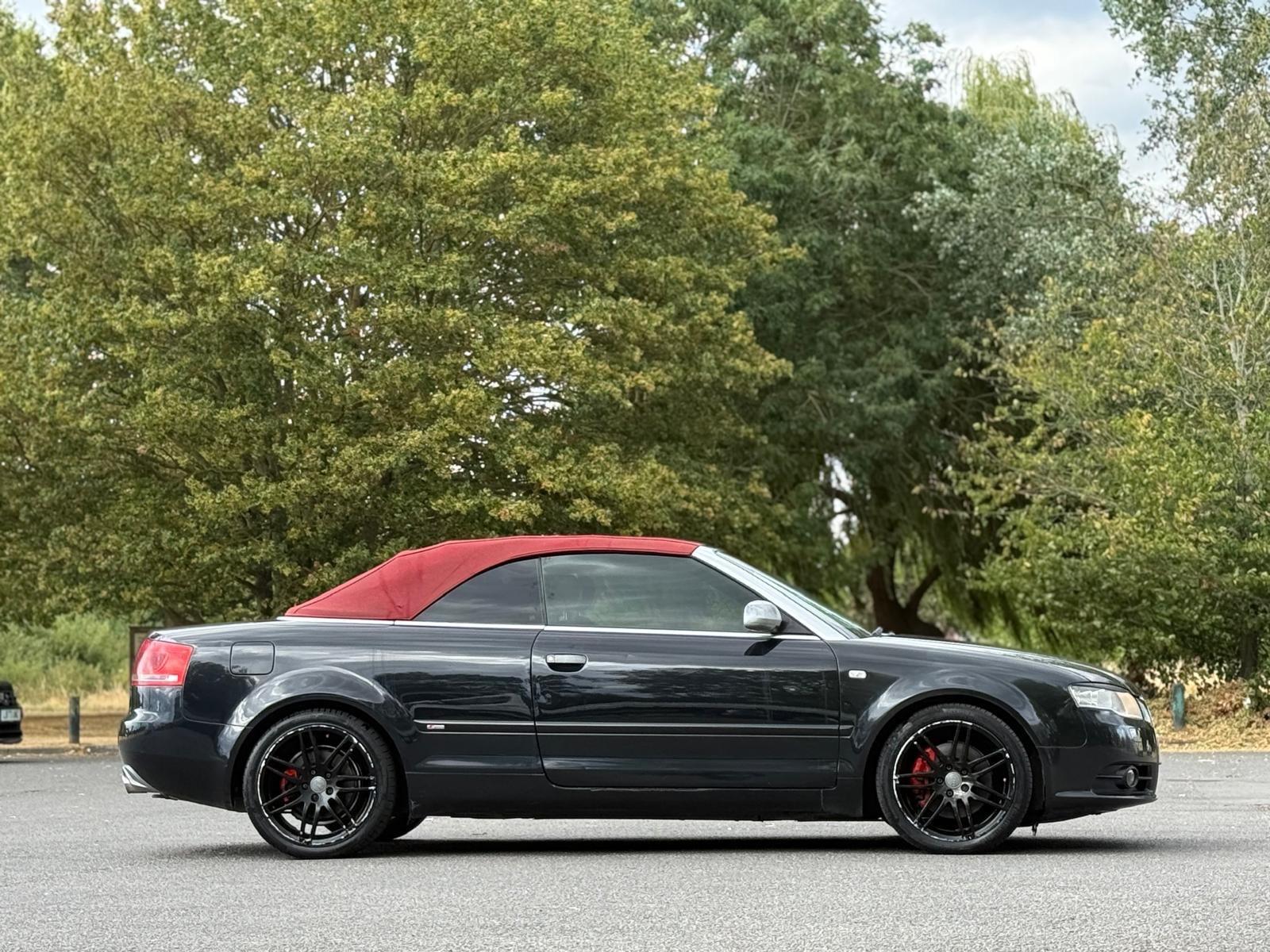 Audi A4 view 13