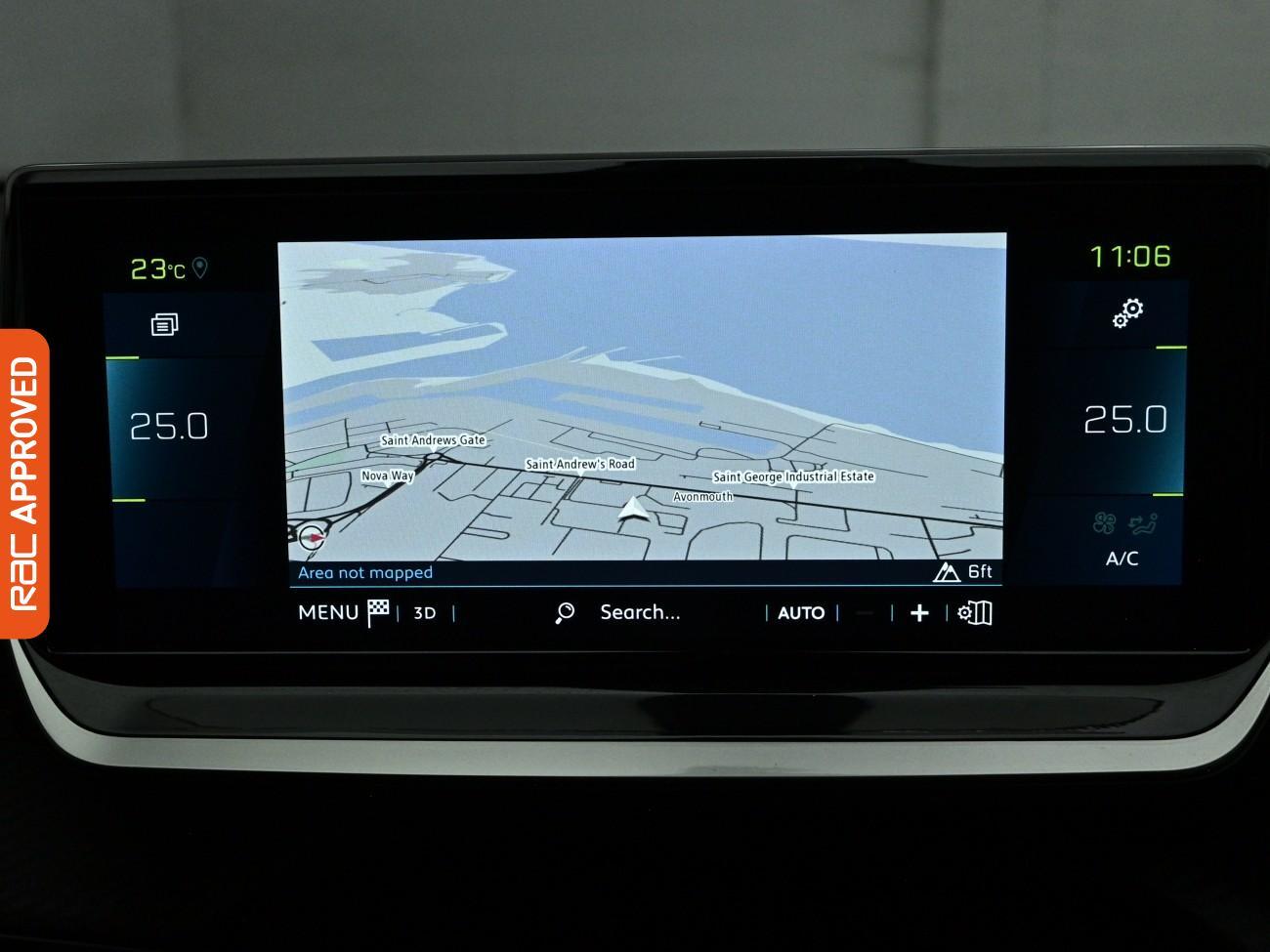 Peugeot e-2008 view 3