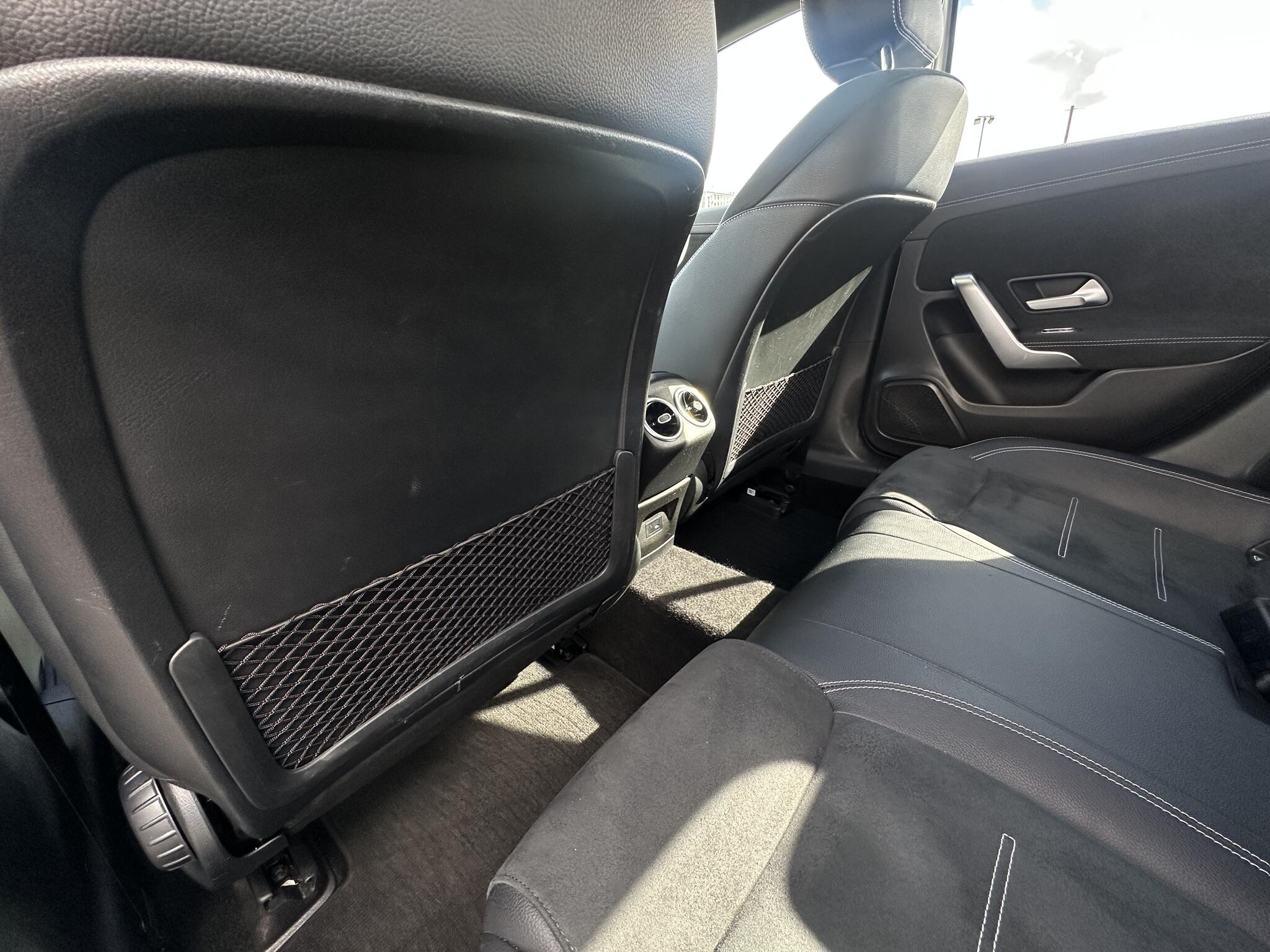 Mercedes-Benz A-Class view 26