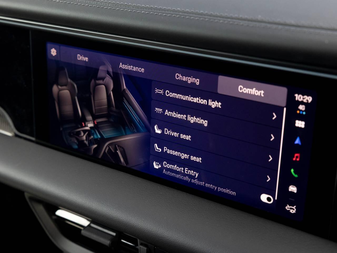 Porsche Macan view 55