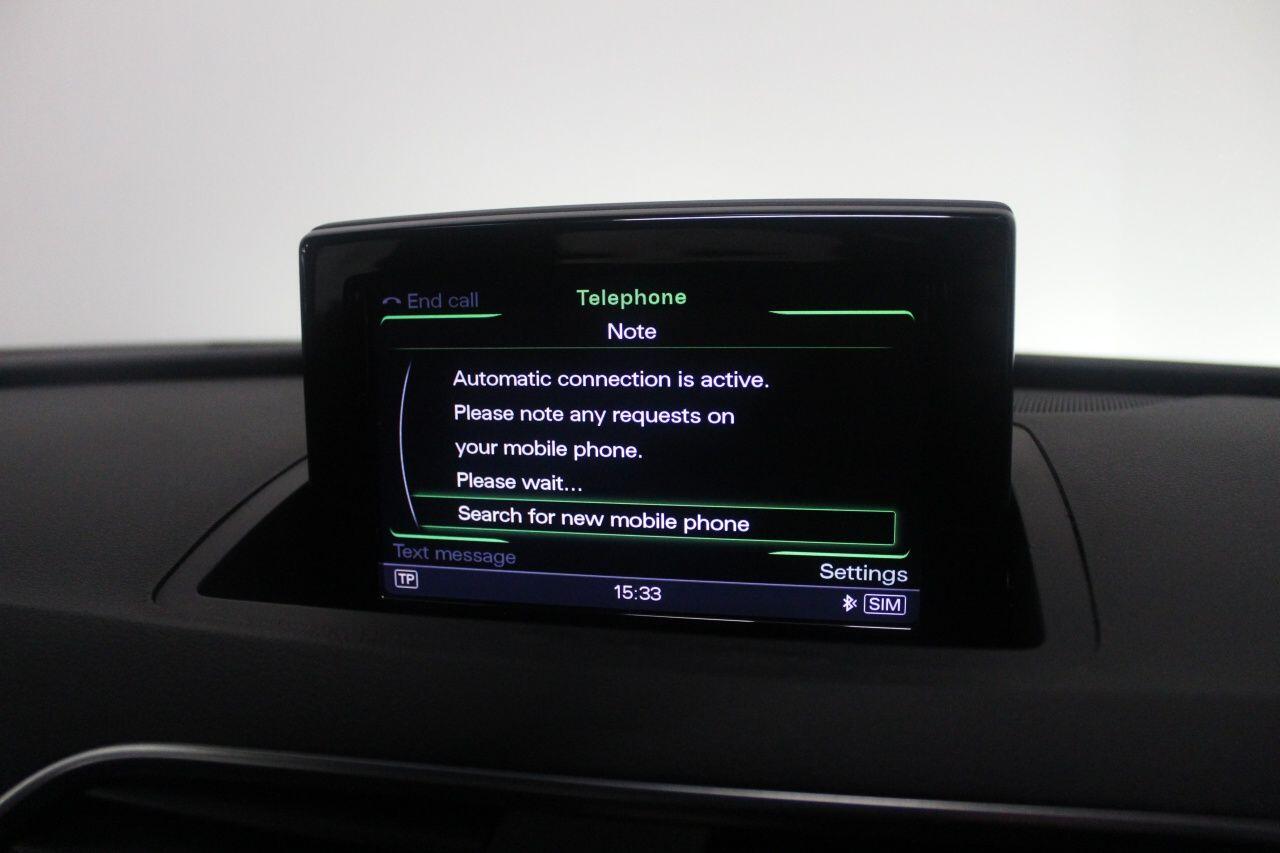 Audi Q3 view 38