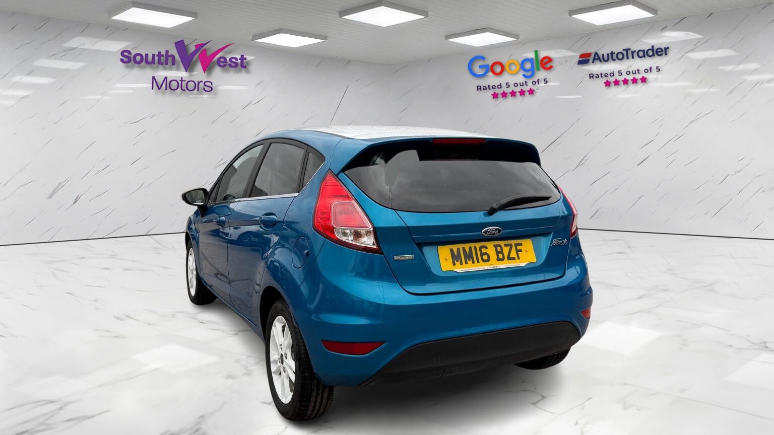 Ford Fiesta view 12