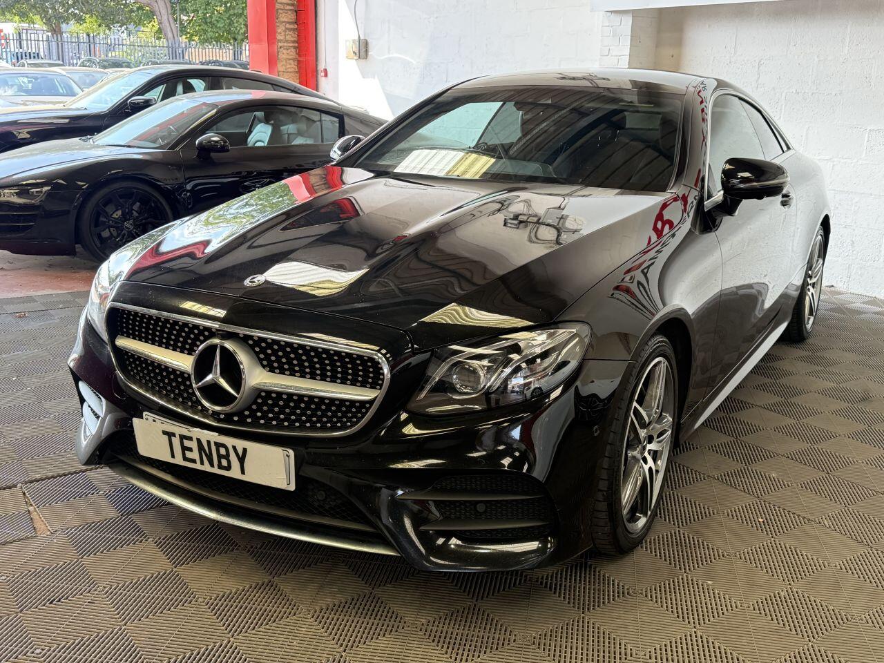 Mercedes-Benz E Class view 4