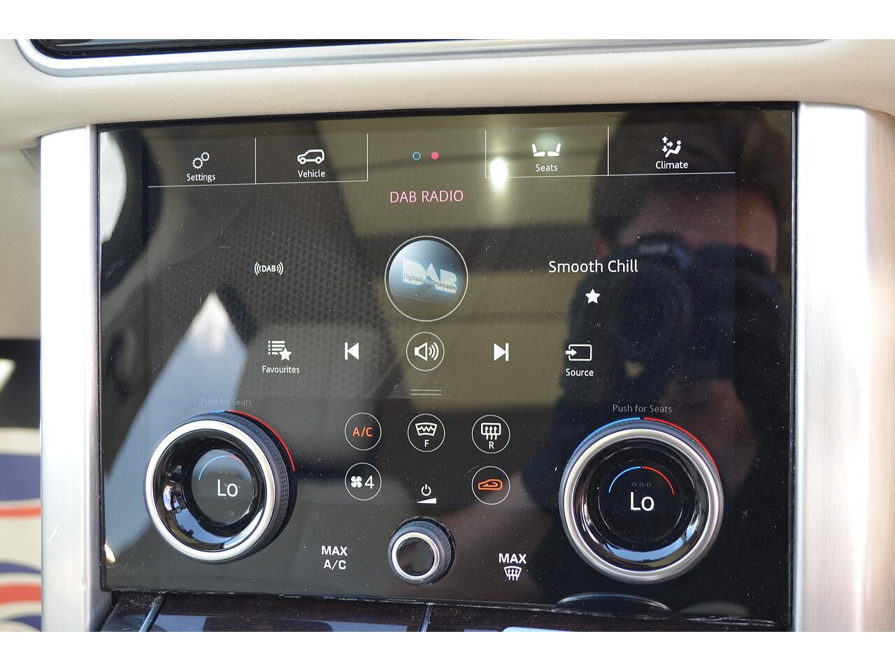 Land Rover Range Rover view 48