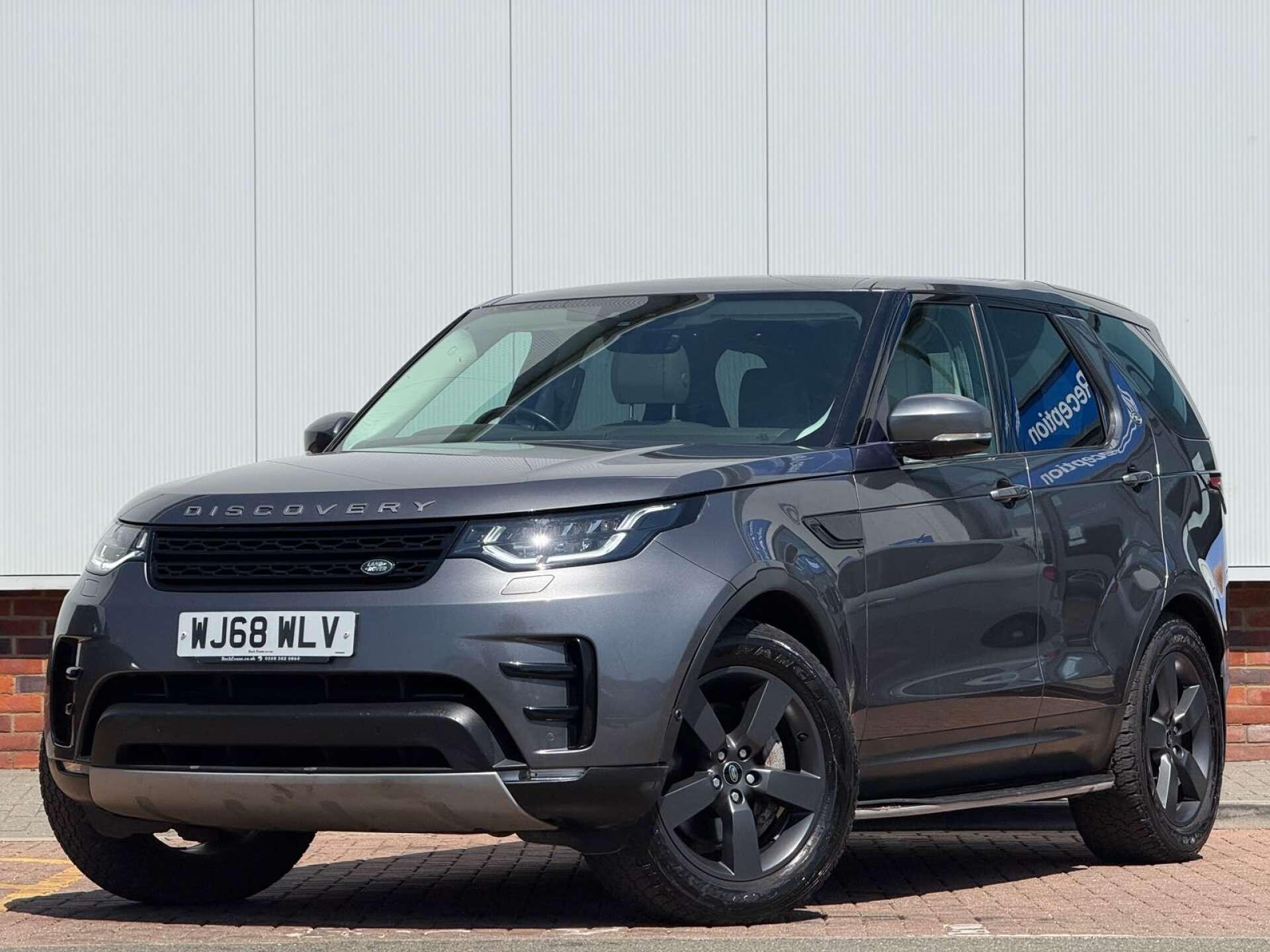 Land Rover Discovery 3 view 3